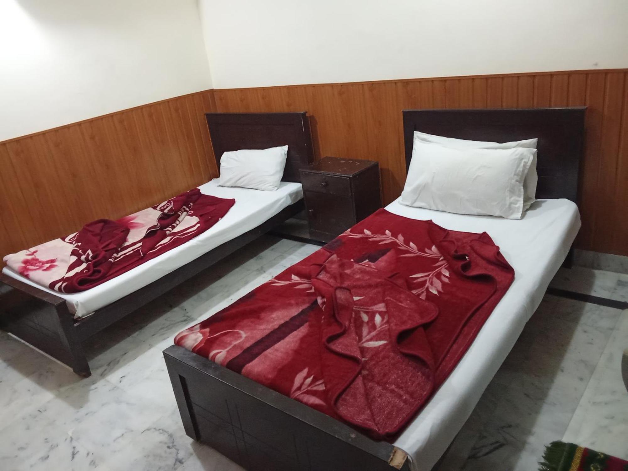 Hotel Khursheed Palace Равалпинди Экстерьер фото