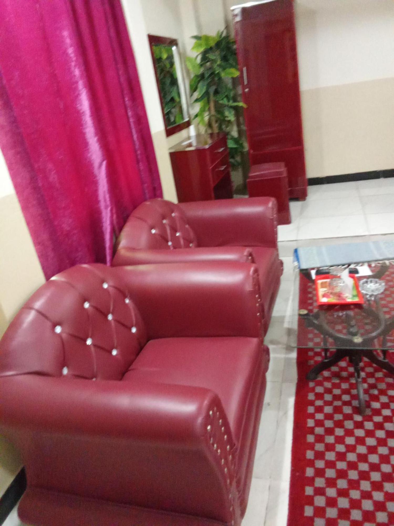 Hotel Khursheed Palace Равалпинди Экстерьер фото