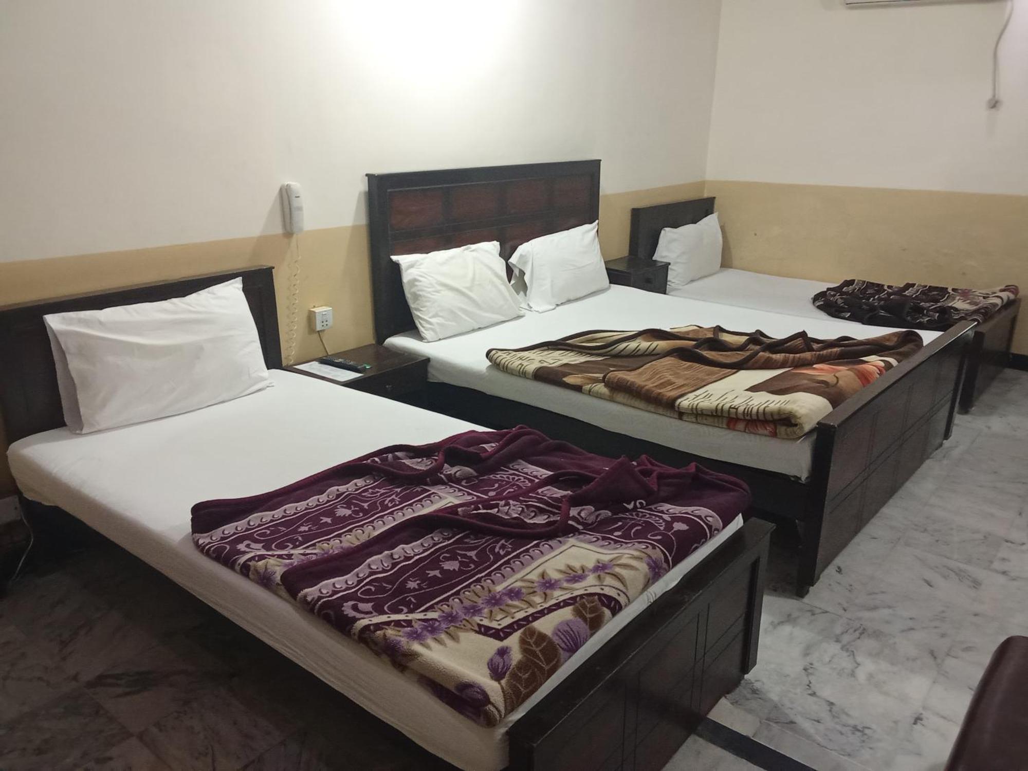 Hotel Khursheed Palace Равалпинди Экстерьер фото